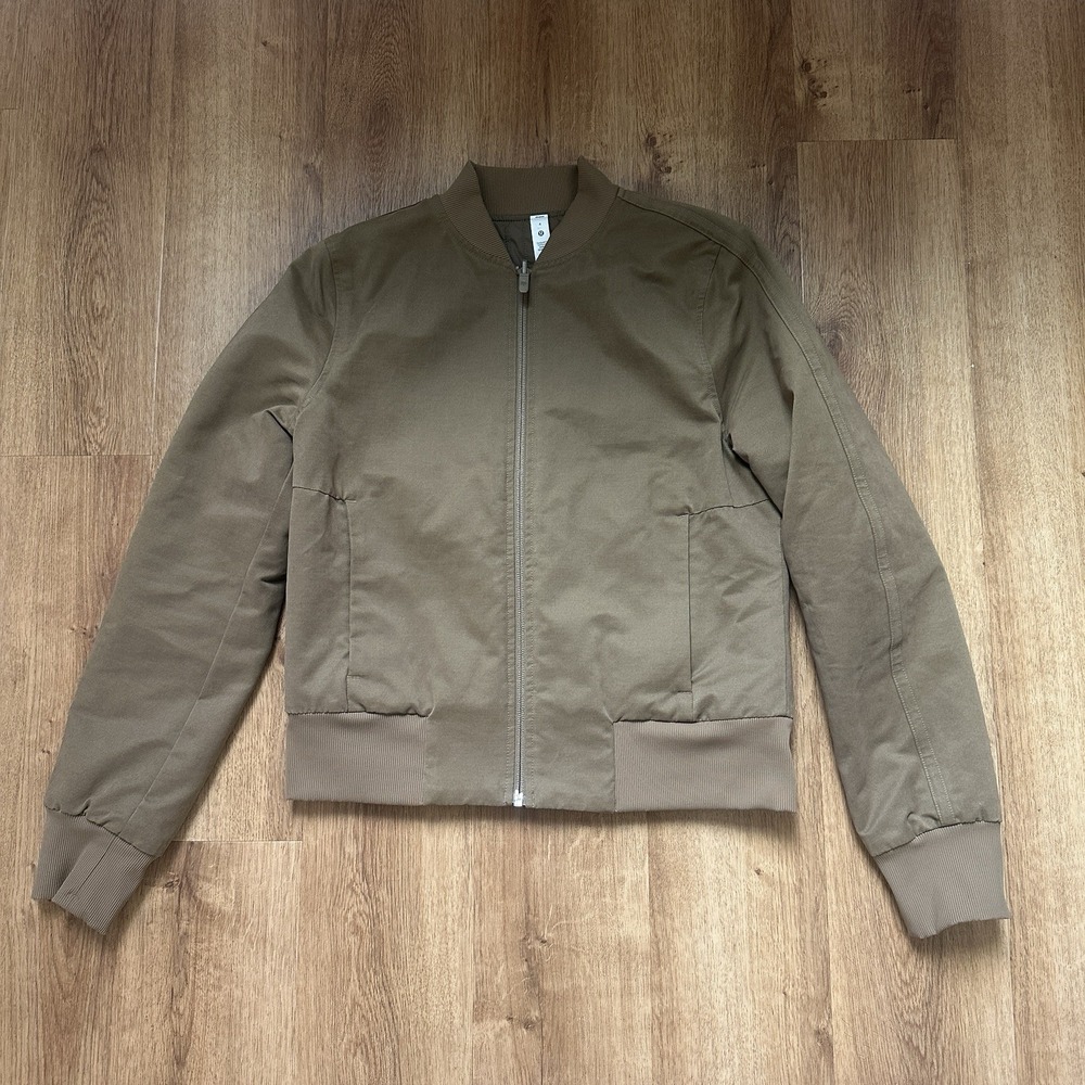 Lululemon Women's Tan Brown Reversible Insulated Bomber Jacket Size 4